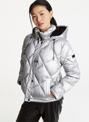 Silver Dkny Diamond Quilted Short Women's Puffer Jacket | I3463833