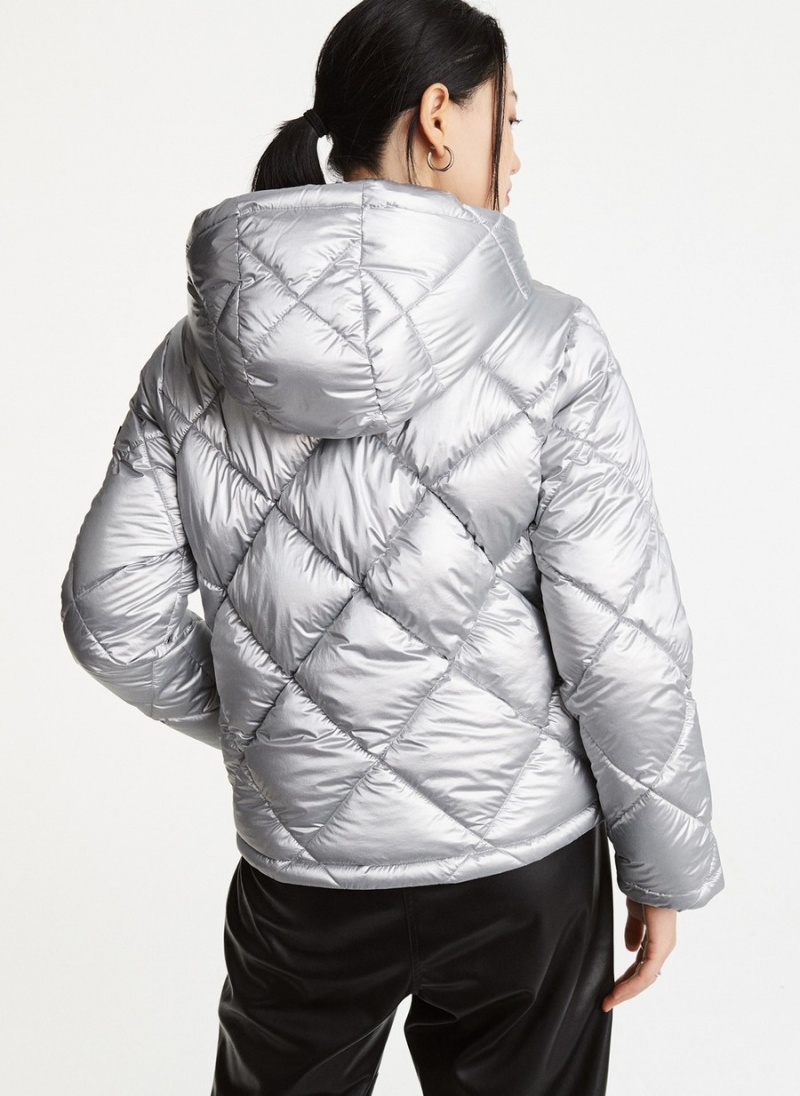 Silver Dkny Diamond Quilted Short Women's Puffer Jacket | I3463833